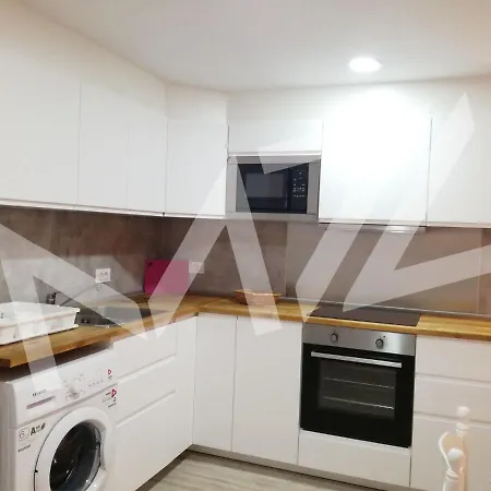 Arena Ocean Breeze Apartament *